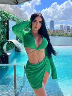 CLAUDIA escort in Dubai