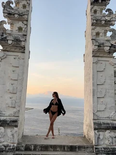 DEBBY escort in Dubai