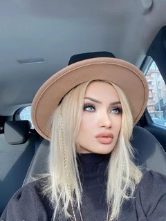 MARIA escort in Dubai