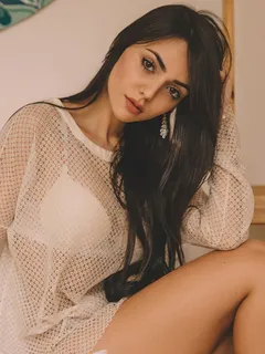 Naomi escort in Dubai