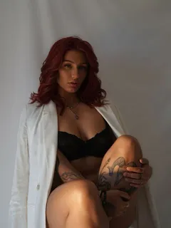 VICKY escort in Dubai